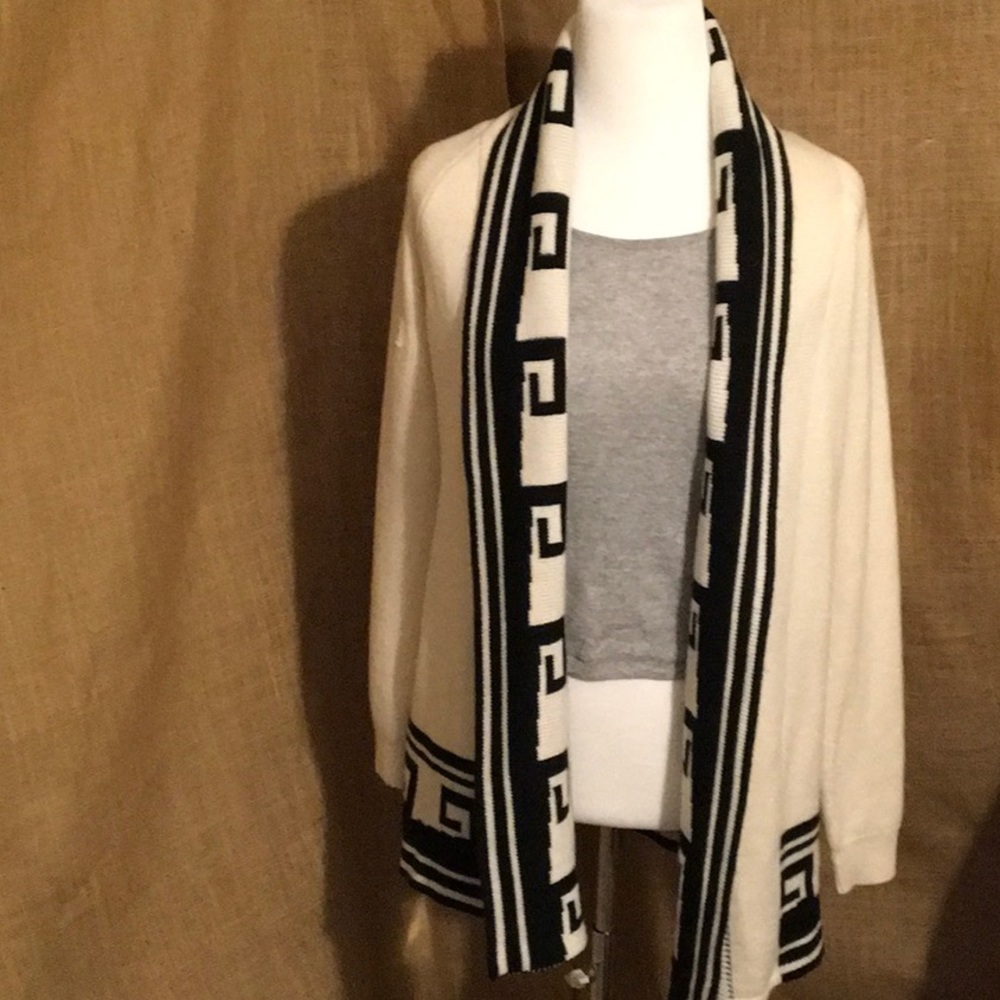Biege sweater